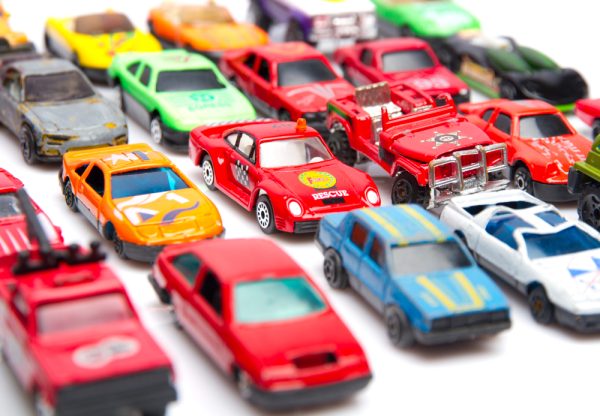 Coches de juguete en miniatura
